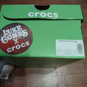 LUKE COMBS Realtree Camo Crocs